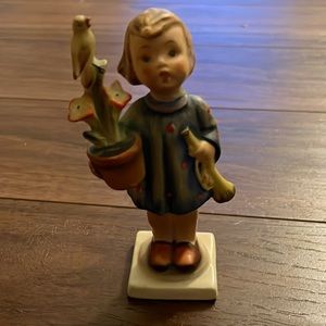 Congratulations Goebel Hummel Figurine 6" girl with flower & trumpet bird #17